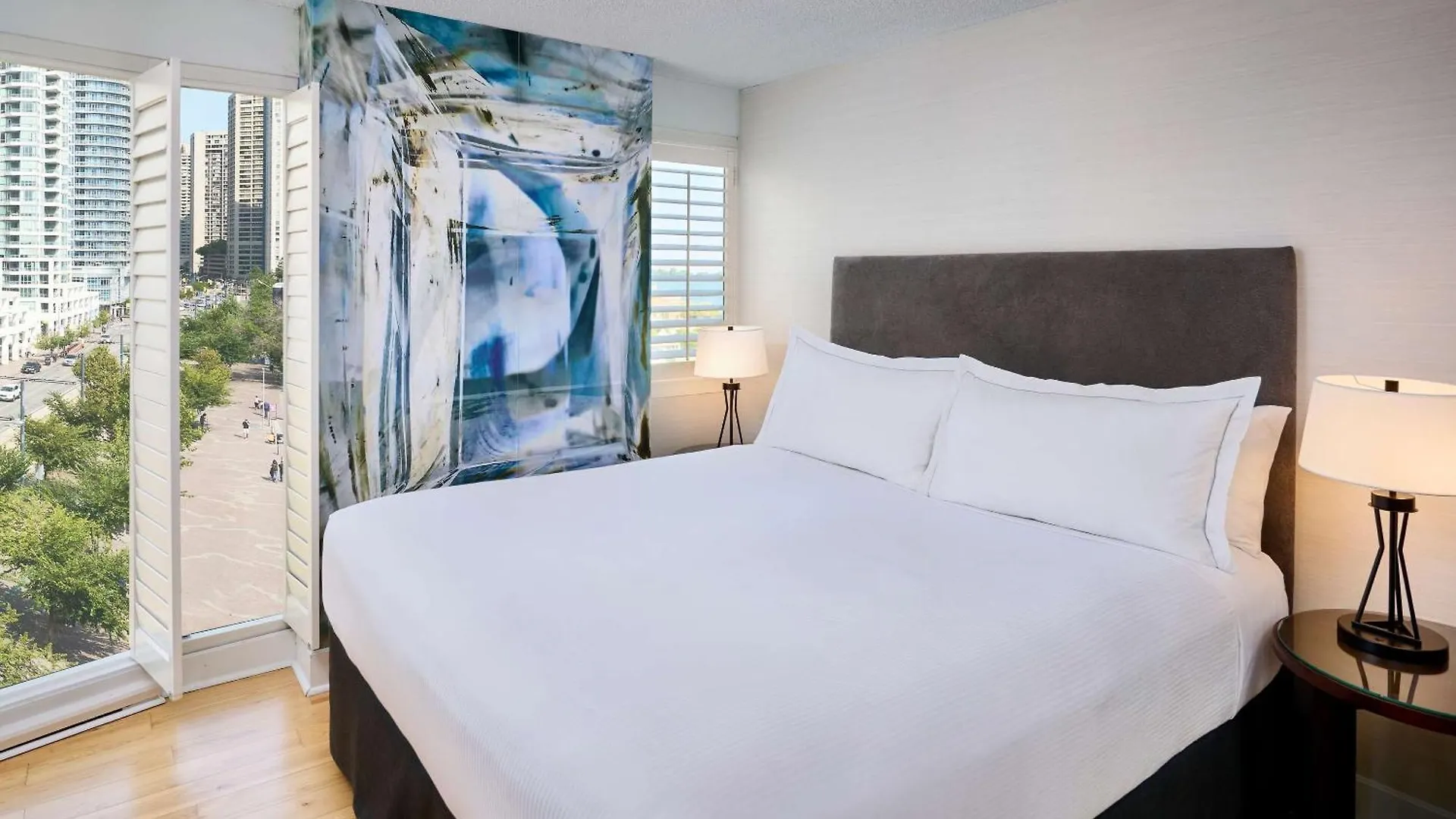 Radisson Blu Toronto Downtown Hotel