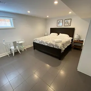 Homestay Yonge And Finch Subway !r Spacious & Stylish Prvt Bdr With Shared Bathroom Toronto