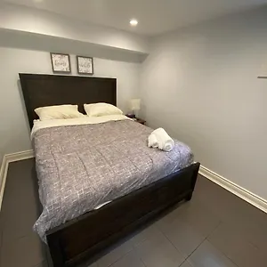 Homestay Yonge And Finch Subway !u Spacious & Cozy Private Bdr With Shared Bathroom Toronto
