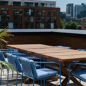 4* Hotel The Drake