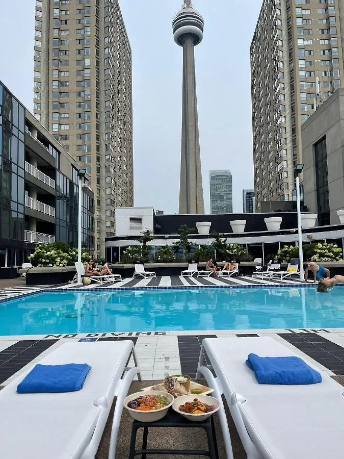 Radisson Blu Toronto Downtown Hotel 4*,
