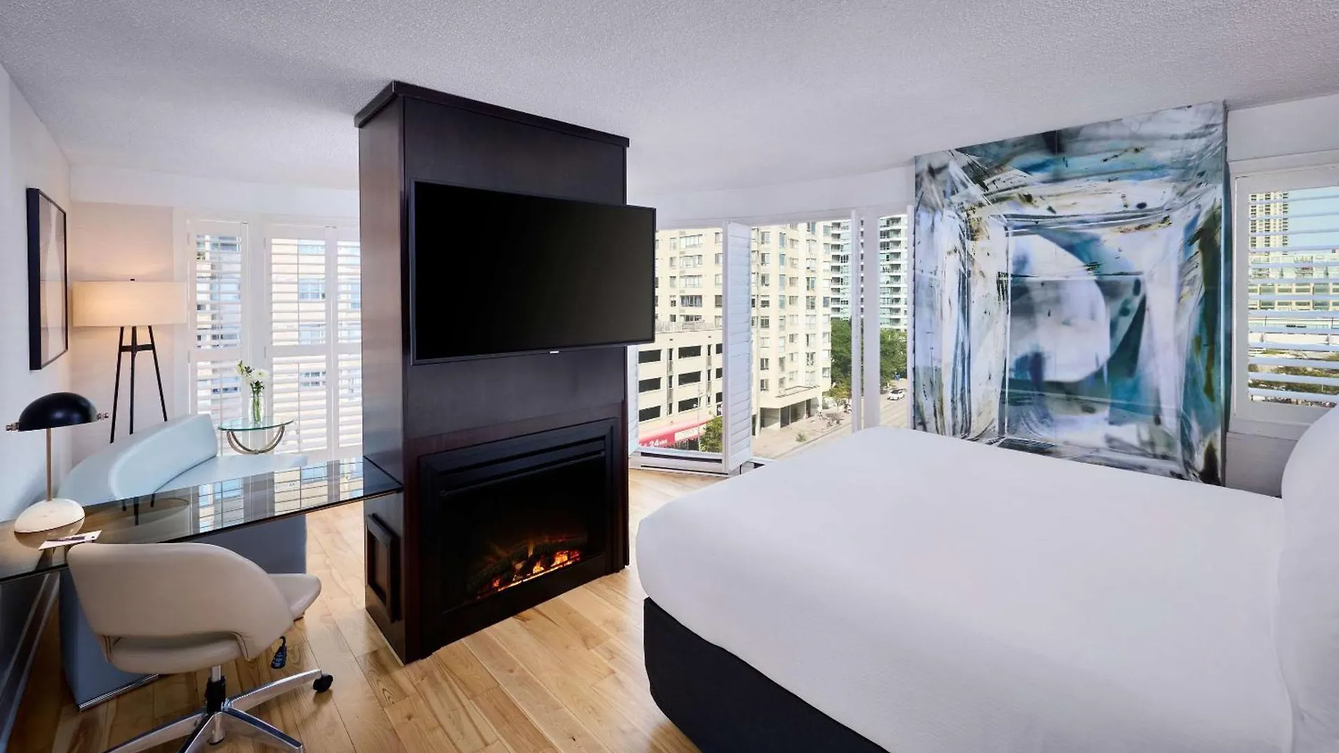 Radisson Blu Toronto Downtown Hotel 4*,