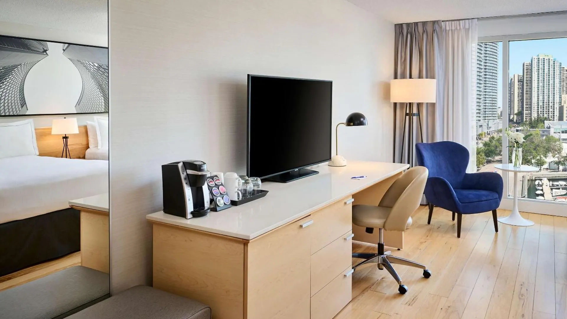 Radisson Blu Toronto Downtown Hotel
