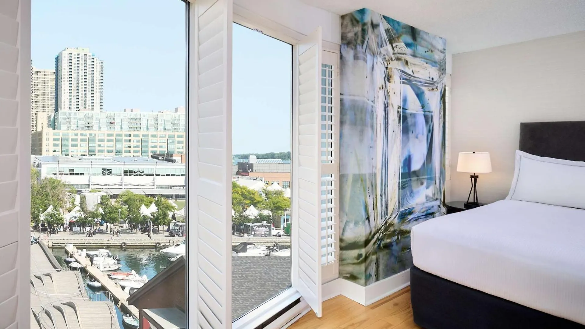 Radisson Blu Toronto Downtown Hotel