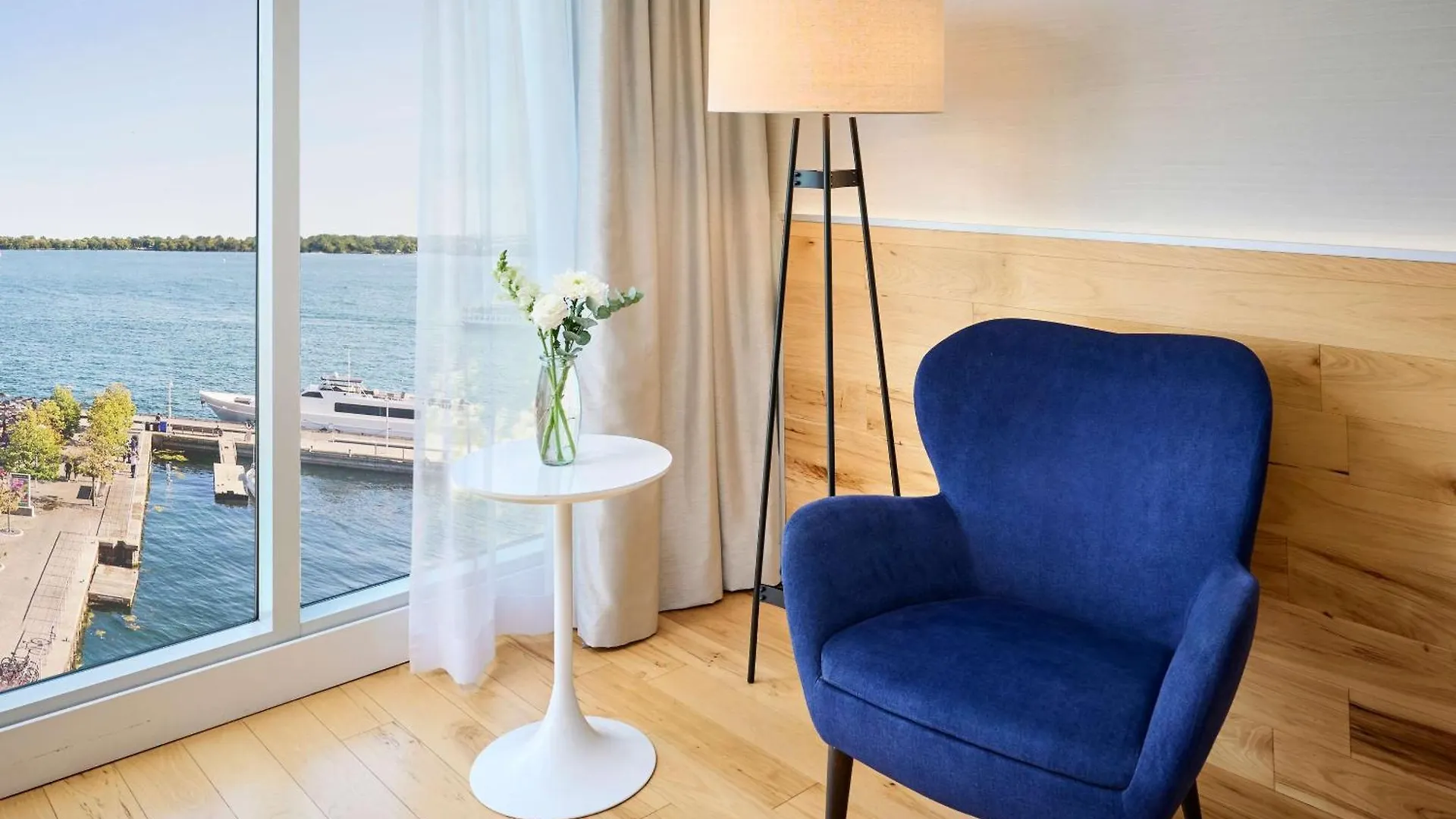 Radisson Blu Toronto Downtown Hotel 4*,  Canada