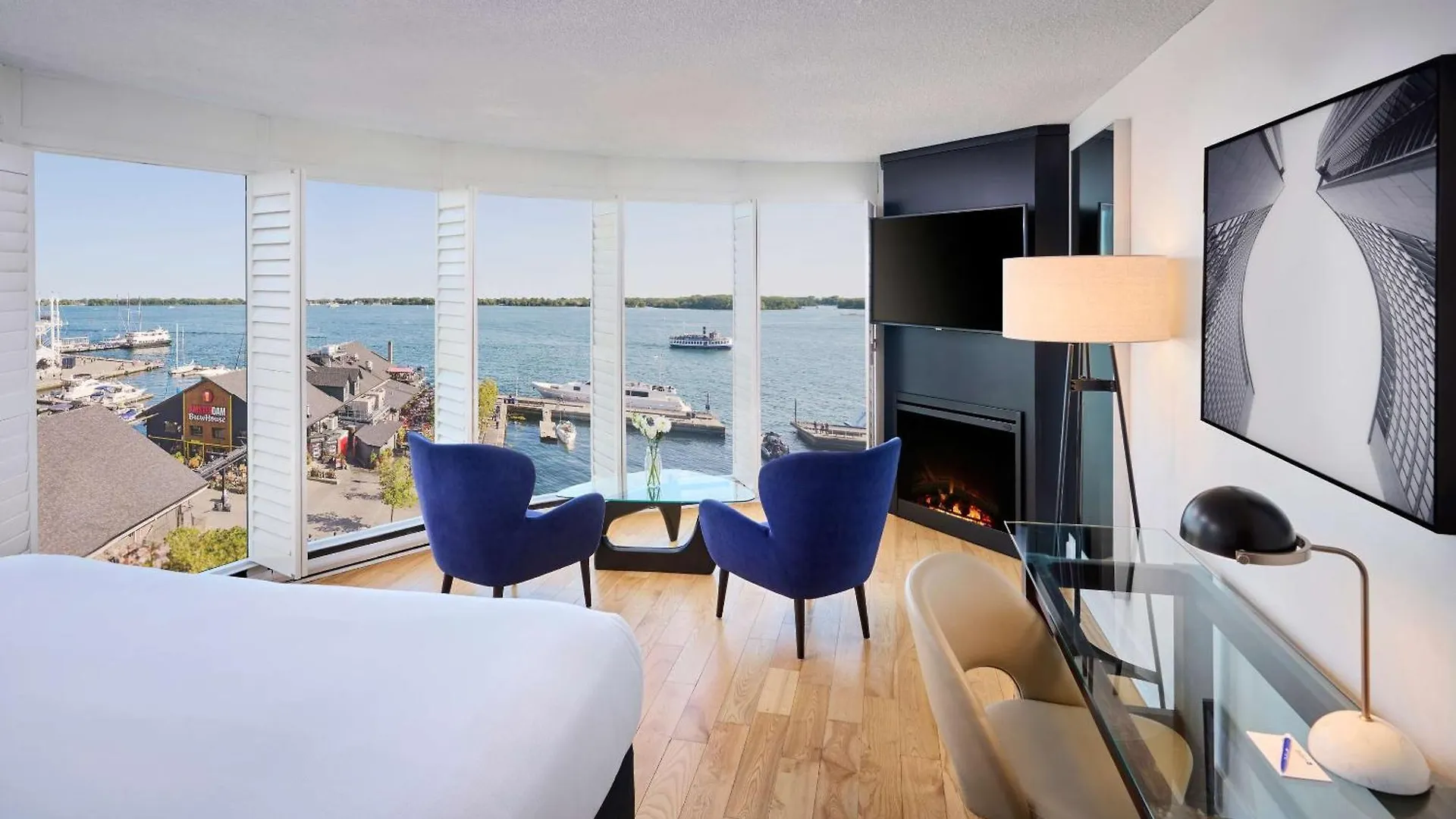 Radisson Blu Toronto Downtown Hotel