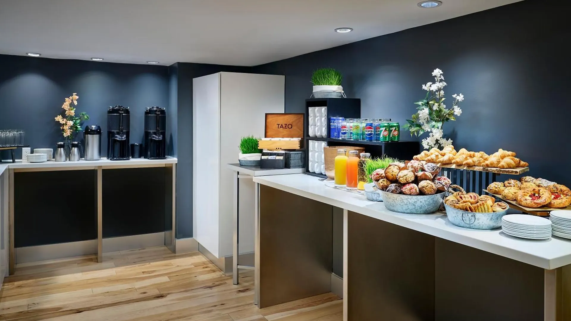 Radisson Blu Toronto Downtown Hotel 4*,