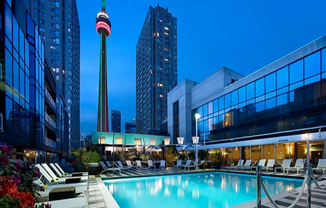 Radisson Blu Toronto Downtown Hotel
